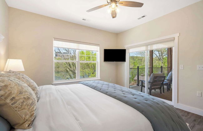 Lakeview Oasis - Onsite Amenities - Photo 8