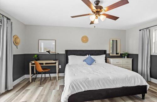 Ranch Home Gem 5BR Home Sleeps 12 with Game Room - Foto 20