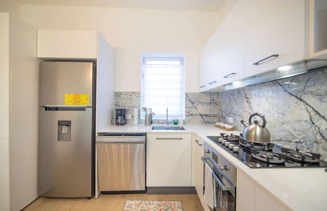 Caribbean Breeze - 2BR Apartment Close to Beach! - Foto 15