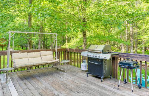 Private Hot Tub and Lake Access Poconos Escape! - Foto 30