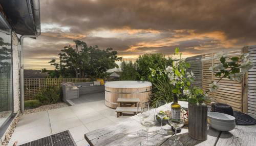 6 The Dunes At Upton Towans - Short walk to the beach - Hot Tub - Free Wi-Fi - Foto 2