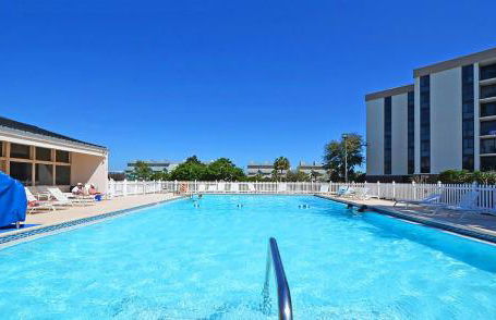 Enclave 202a 2 Bedroom Condo by RedAwning - Foto 7