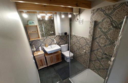 Holiday Home With Private Garden, Sauna, Jacuzzi - Foto 26