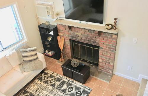 Beautiful Lakefront Chalet in the Poconos! - Foto 23