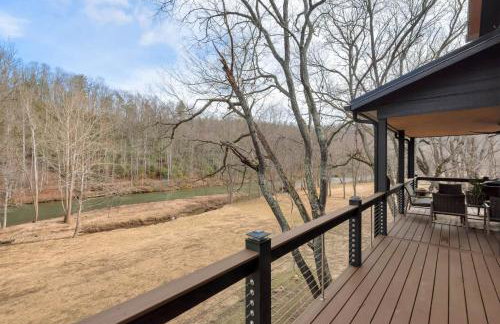 Lux Riverfront Retreat- Hot Tub, Game Room, Views! - Photo 16