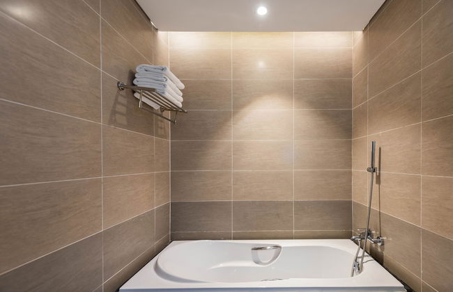 Neo Classic Condo - Foto 42