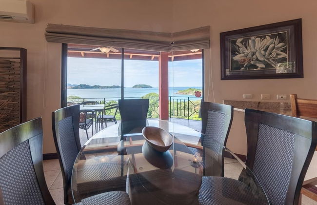 Big Hillside Villa in Potrero With Pool and Panoramic Ocean Views - Photo 13