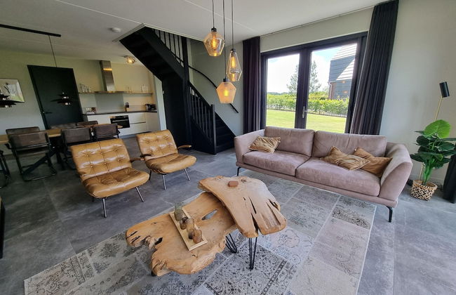 Luxurious Detached Water Villa With Jetty - Foto 13