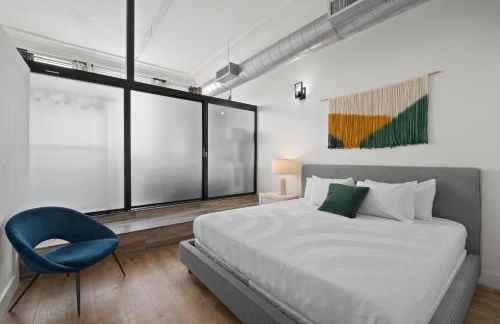 Party in Gaslamp 4BR Downtown Pad with Bathtub - Foto 10