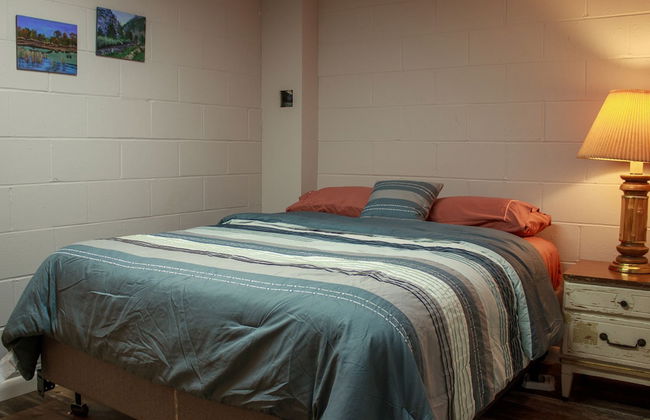 Huge Manor w Indoor Hot Tub and Pool Table - Foto 11