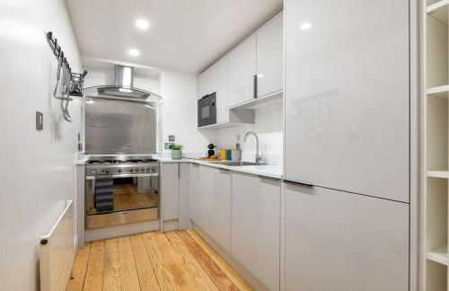 Prime Covent Garden gem with Air-Con - Foto 50