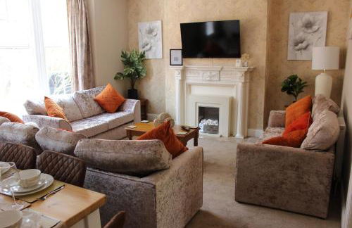 York Place Beautiful Apartment 5 Bedrooms Sleeps 9 - Foto 1