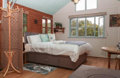 The Sharpham Boat House - Photo 15