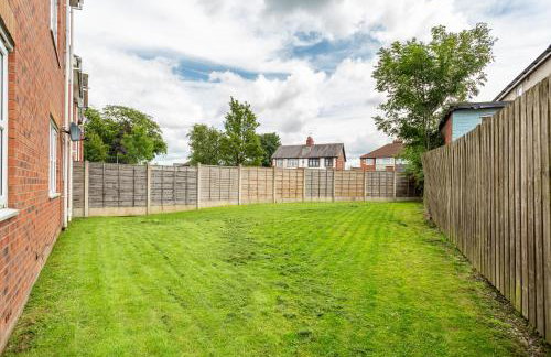 Free Parking Irlam Flat - Foto 6