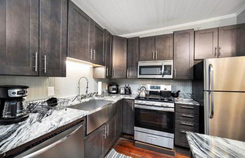 Lovely & Historical 3BR - Balcony - Central Location - Foto 9