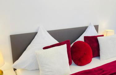 Prime Host Charme Apartment - Photo 9