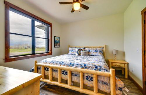 Sleek Red Lodge Home Rental with Private Hot Tub! - Foto 21