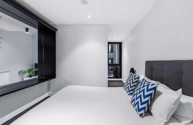 The Eminence Apartments by CLLIX - Photo 7