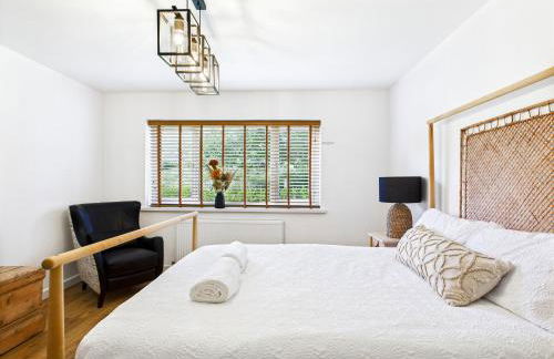 Luxury Beach Stay with Hot Tub - Foto 42