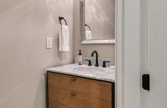 Downtown Condo with Two Ensuite Kings - Foto 2