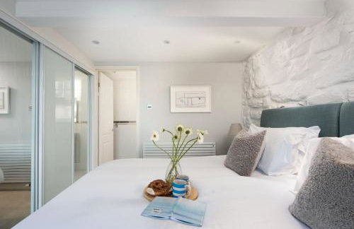 Tides Reach - Free WiFi - Harbourside - Wood Burner - Coffee Machine - Photo 16