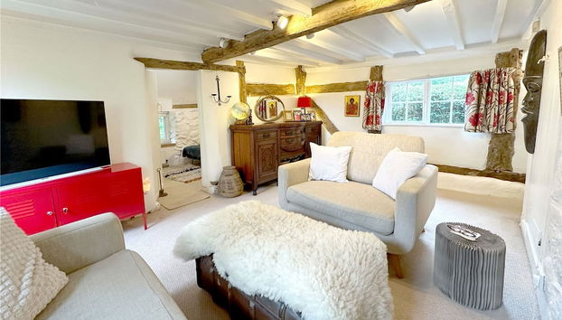Grade II Listed Quaint Cottage in Berkswell - Foto 2, Habitación