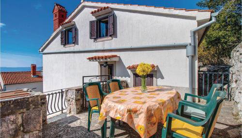 Three-Bedroom Holiday Home In Dragozetici - Foto 3