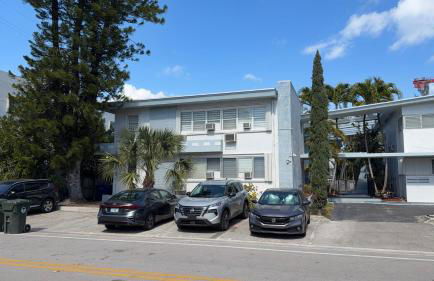 Bay Harbor Boutique Vacation Rental - Photo 120