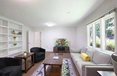 Sunset Point Pool House Close to Duke University - Foto 61