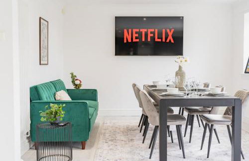 Beautifully done 5 bed barn conversion in Heswall - Sleeps up to 10 - Foto 4