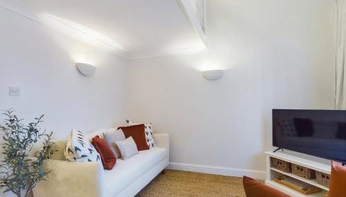 “The Sleepers Cottage” 2-6 people w/ free parking - Foto 5