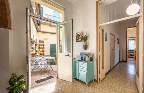 Beautiful Apartment In Monte San Savino - Foto 2