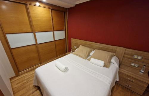 Bouzas. Garaje con cargador V.E. - Foto 8