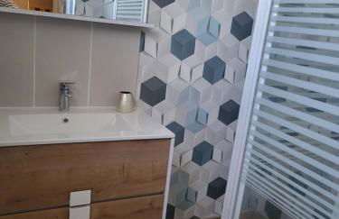 Maison individuelle pour vacances ou travail à 3 min du pal, 5 min Dompierre sur besbre, 20 min de moulins,tout confort, prêt à vous accueillir - Foto 9