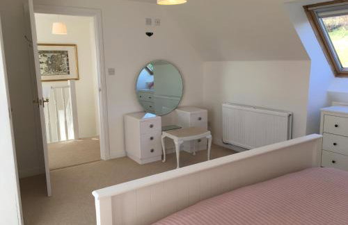 Driftwood Cottage - Photo 15