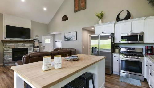 Lake House Retreat - Private Hot Tub - Foto 3