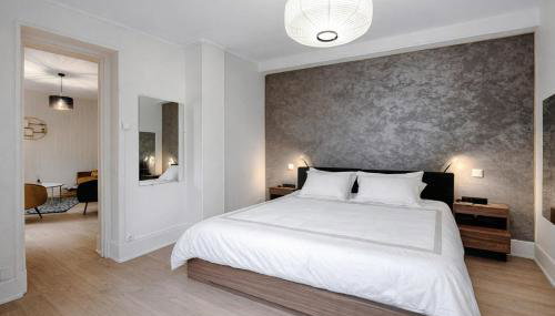 Les Graveurs - Centre Bourgoin - Parking Gratuit - Foto 3