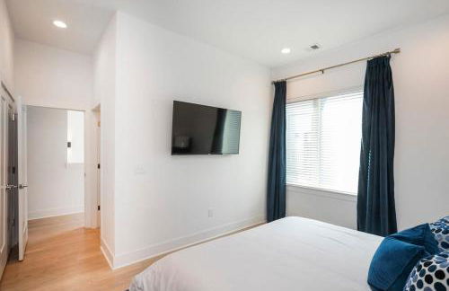 1 5 Miles to Broadway Rooftop Deck w City Views - Foto 10