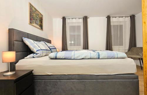 Schöne Ferienwohnung 80m2, 3 Schlafzimmer, 2 Bäder, Zentrumnah, 3OG - Photo 23