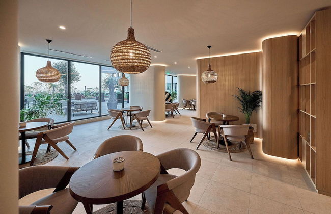 ALEZZI INFINITY RESORT & SPA - Photo 31