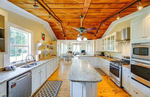 Home with Fire Pit Less Than 1 Mi to Willis Wharf Boat Ramp! - Foto 8