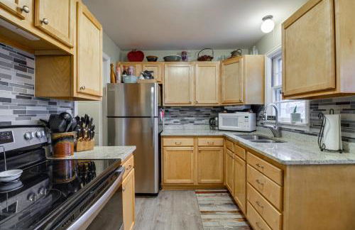 Welcoming Duluth Home about 2 Mi to Brighton Beach! - Foto 8