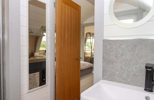 Under Oak Pod - Photo 20