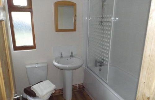 Avonvale Holiday Lodges, your home from home on the edge of THE COTSWOLDS - Photo 14