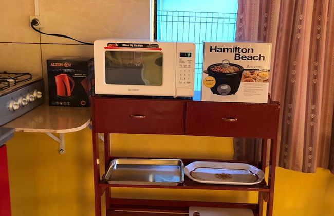 Logerthine Studio Suriname - Photo 8