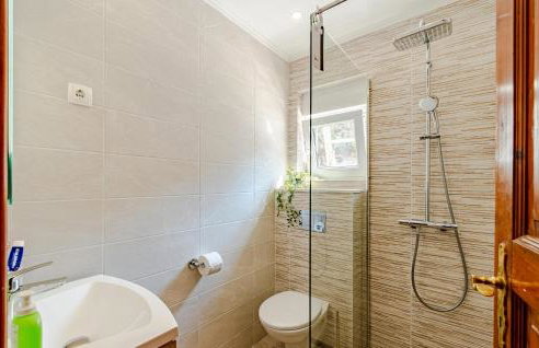 Amazing Apartment In Blato - Foto 12