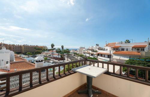 La Caleta Luxury Seaside Villa with 3 Bedrooms and Private Pool - Foto 8