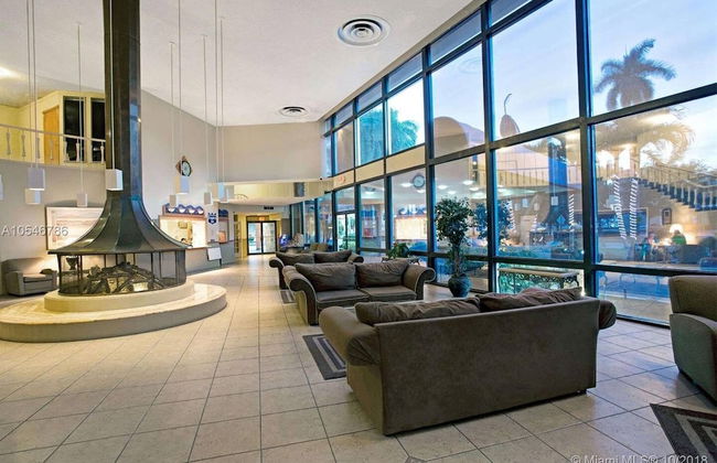 Cozy Studio Hallandale Beach, Near the Ocean :) - Foto 2