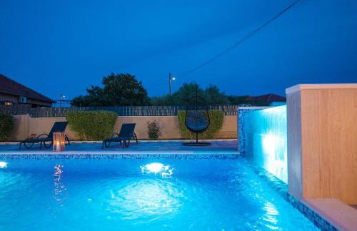 Villa Nada for 10 people with pool & integrated whirlpool - Foto 4