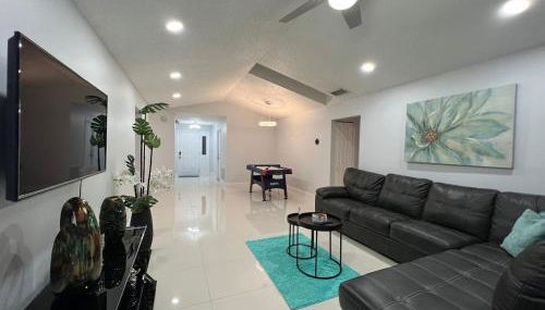 Beautiful pool home 15 minutes from Disney! - Foto 3